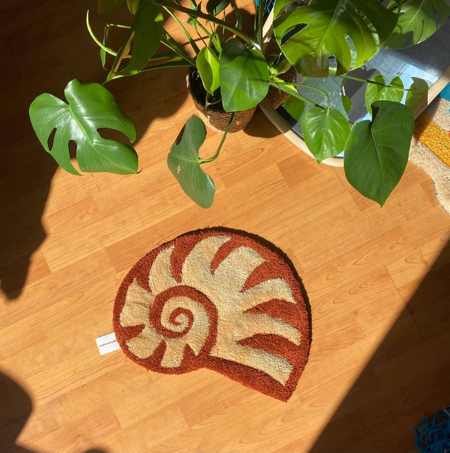 Sea shell handmade wall rug