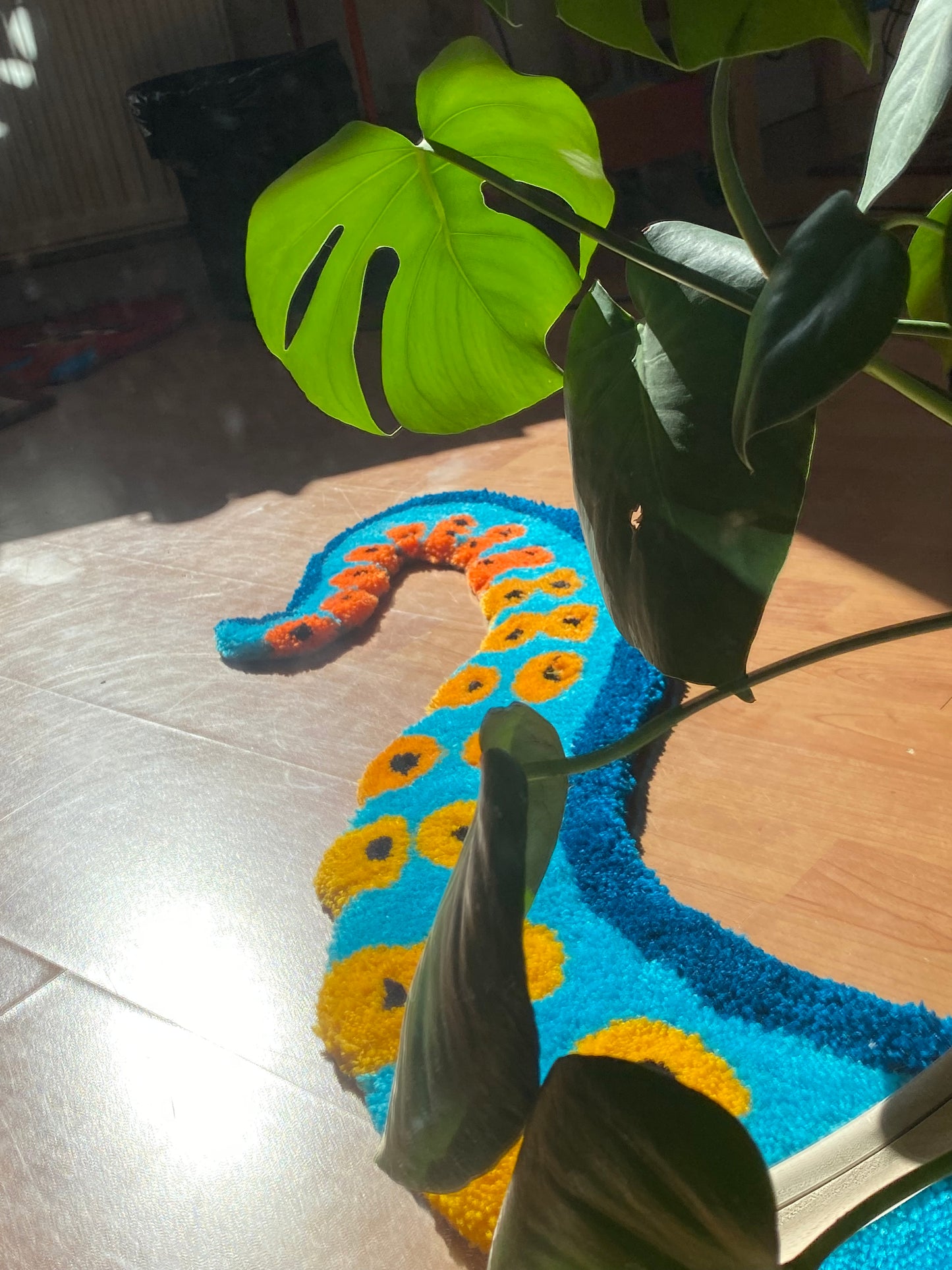 The Playful Tentacle Handmade Octopus Rug 🐙